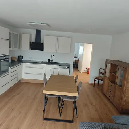 Moderne Helle 75qm Am Salbker Inkl Parkplatz, Balkon