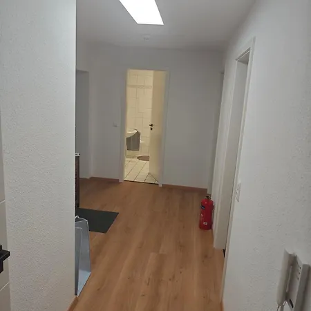 Apartment Moderne Helle 75qm Am Salbker Inkl Parkplatz, Balkon *
