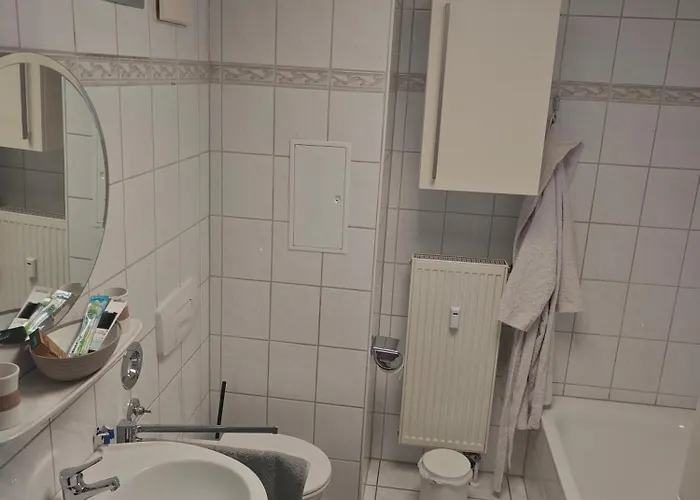 公寓 Moderne Helle 75qm Am Salbker Inkl Parkplatz, Balkon *